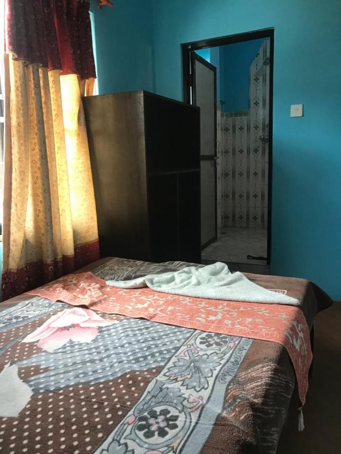 Gautam Garden Guest House Pokhara Esterno foto