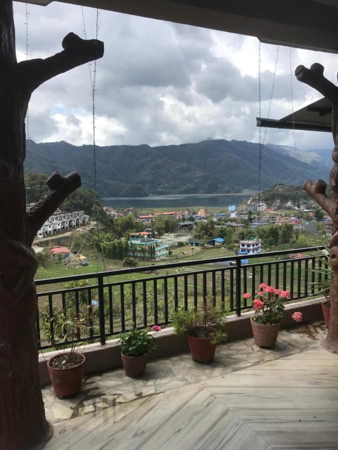 Gautam Garden Guest House Pokhara Esterno foto