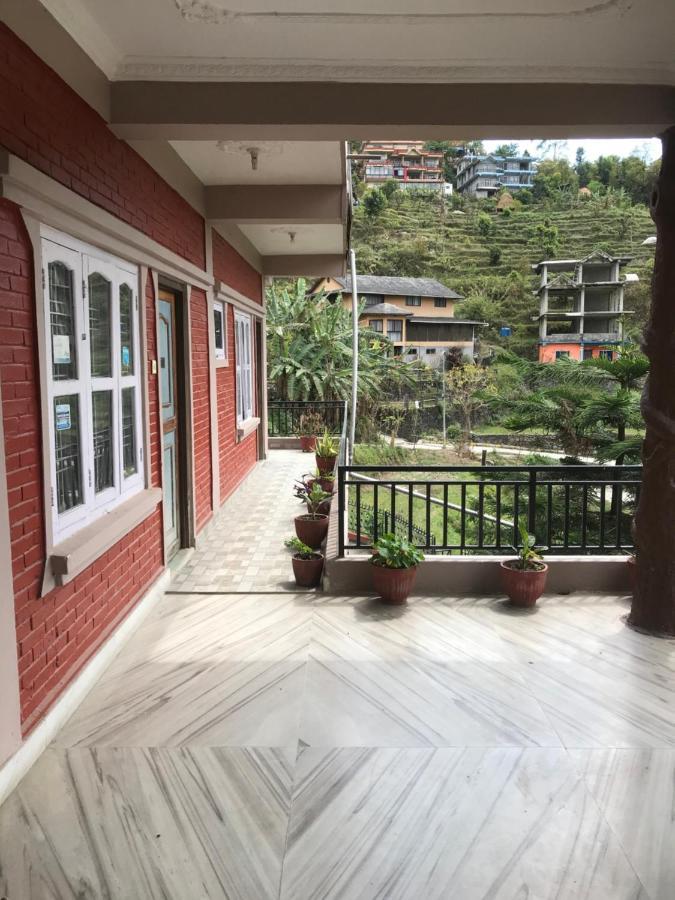 Gautam Garden Guest House Pokhara Esterno foto