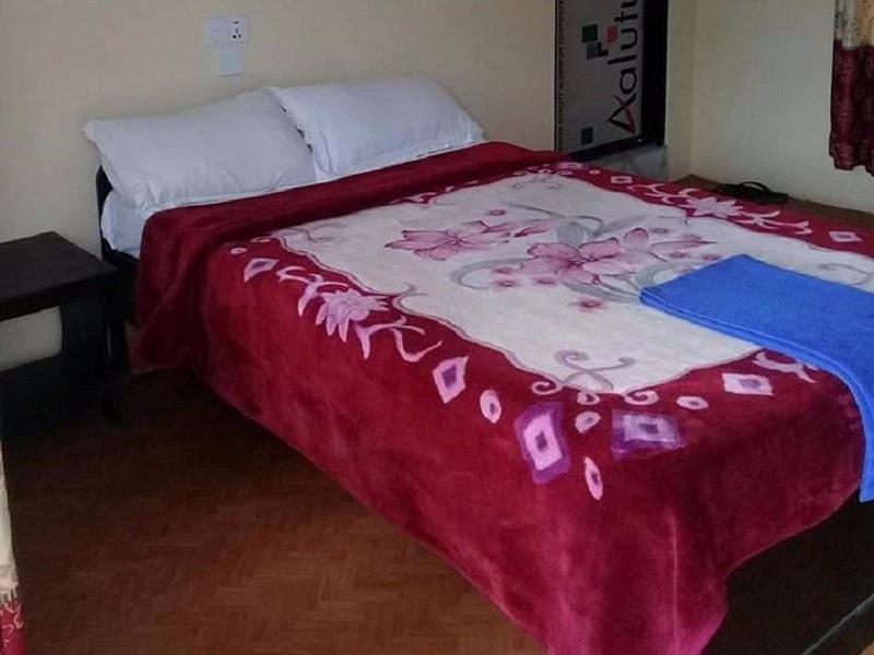 Gautam Garden Guest House Pokhara Esterno foto