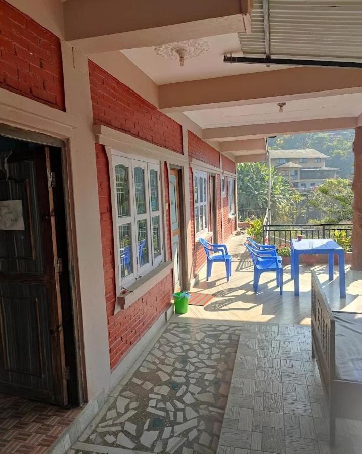 Gautam Garden Guest House Pokhara Esterno foto