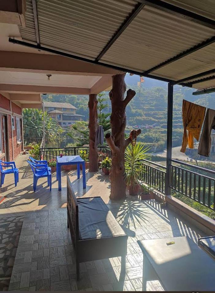 Gautam Garden Guest House Pokhara Esterno foto
